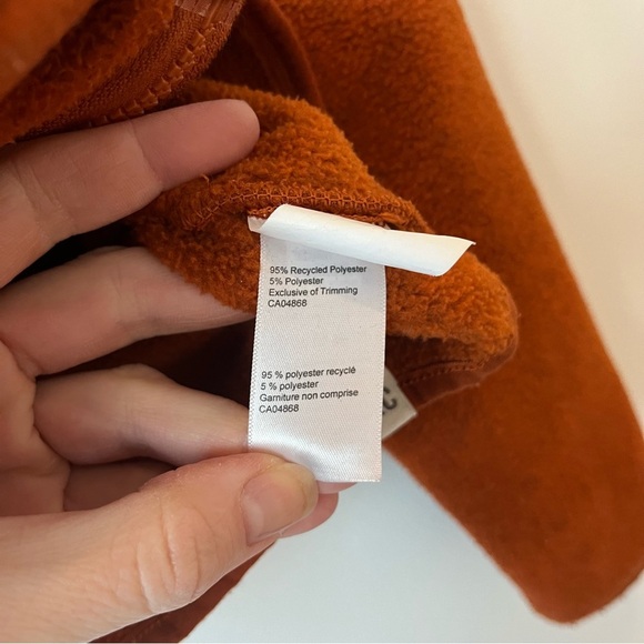 🌼 5/$25 MEC Acclimate shrug off jacket fleece outdoor camping unisex boys 12 - Picture 3 of 11